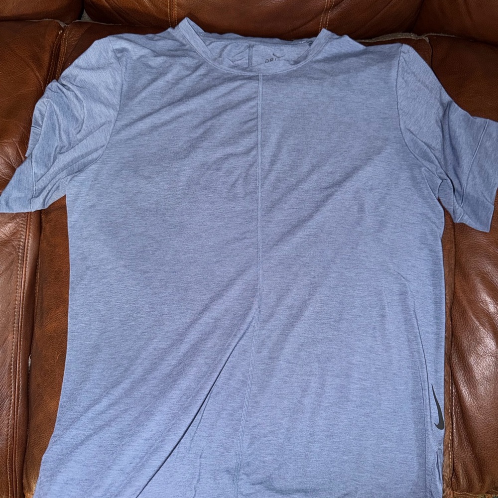 Nike Men's T-Shirt